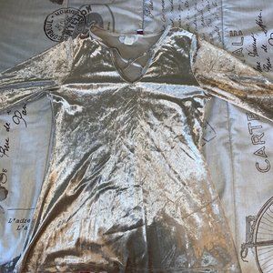 Jody California Crushed Velvet Top